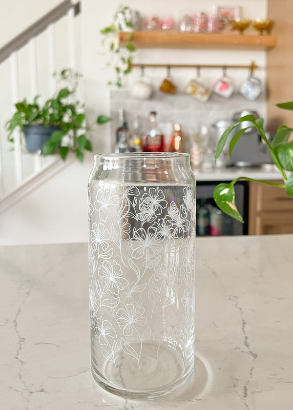 20oz White Floral Glass