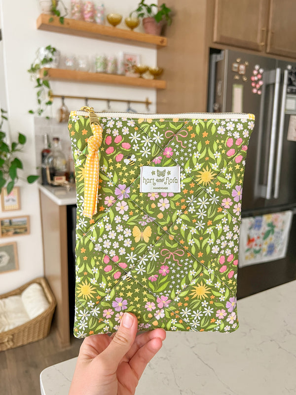 Spring Meadow Quilted Kindle Pouch