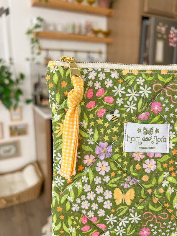 Spring Meadow Quilted Kindle Pouch