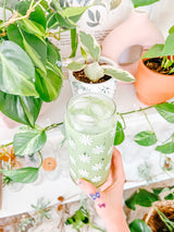 20oz White Daisy Glass